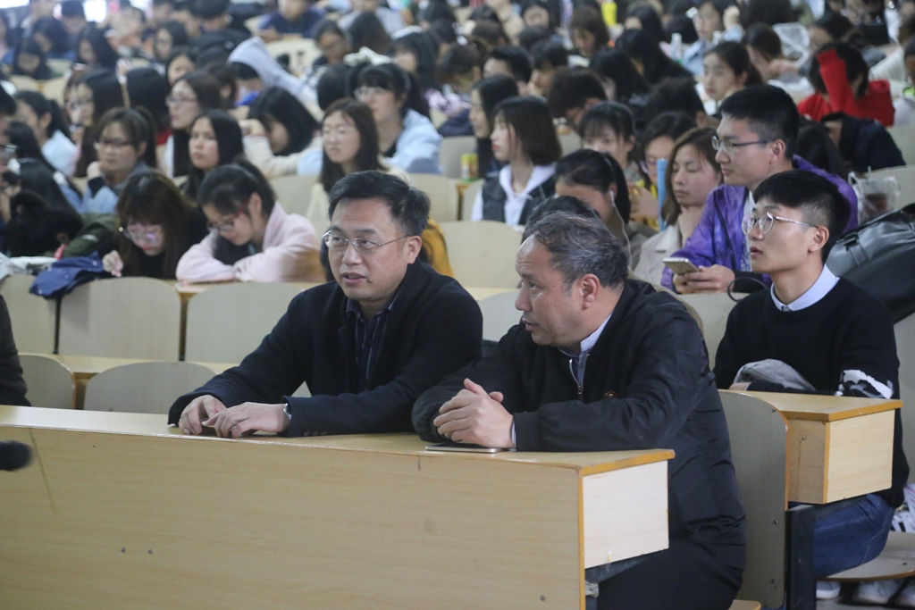 2017年商学院见习汇报会顺利召开