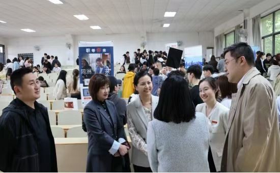 5cd9791e3f61fece7bda206fce7a1f6e